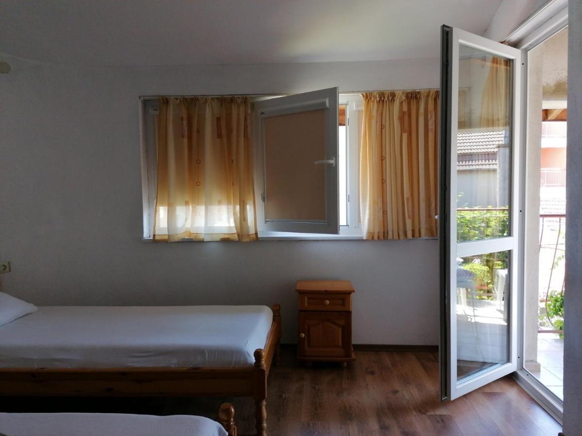 Guest House Sokratovi Obzor Zewnętrze zdjęcie