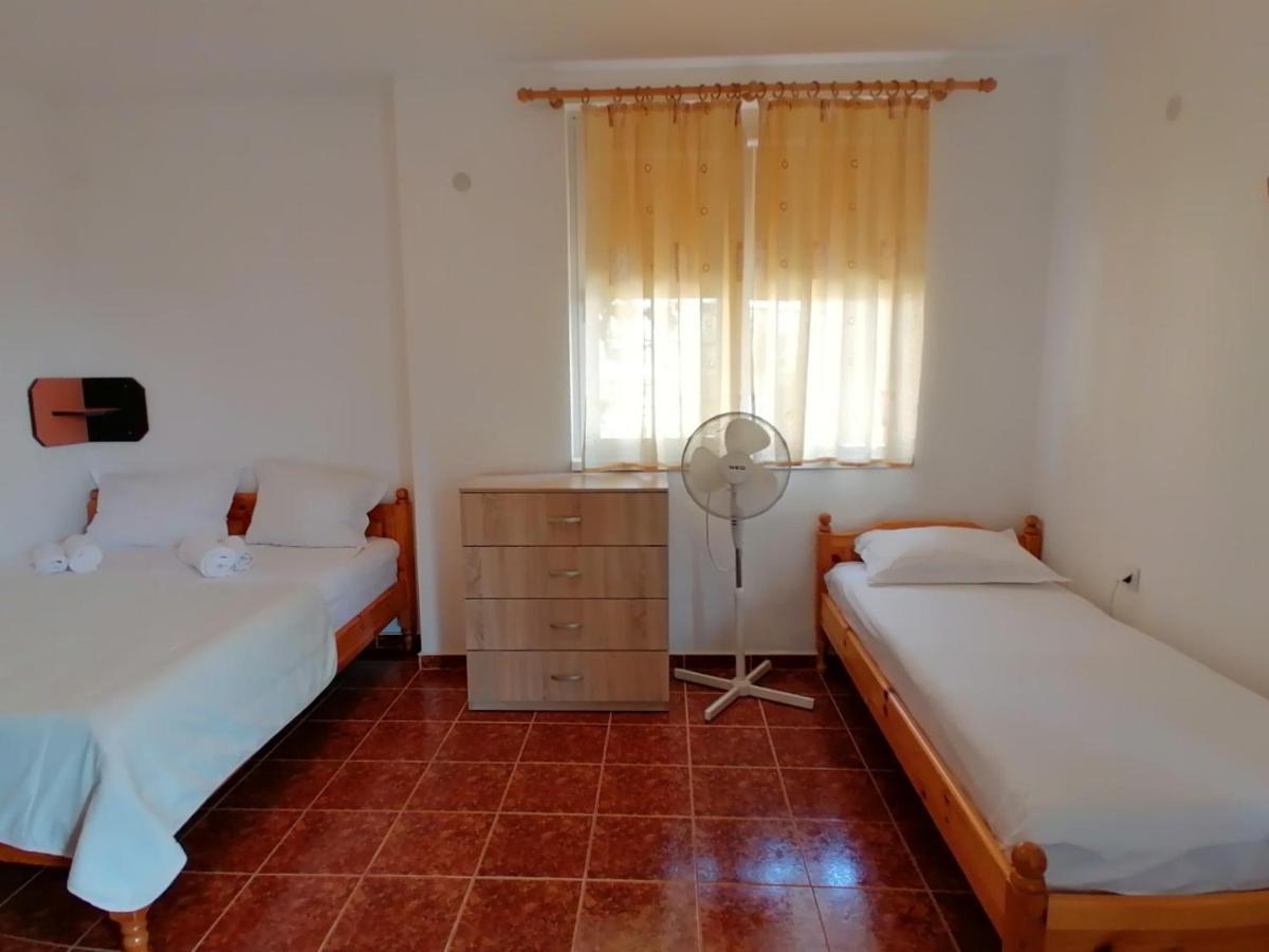 Guest House Sokratovi Obzor Zewnętrze zdjęcie