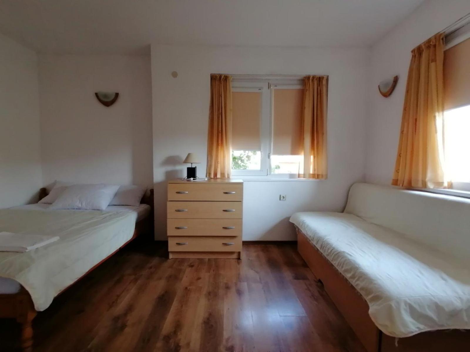 Guest House Sokratovi Obzor Zewnętrze zdjęcie