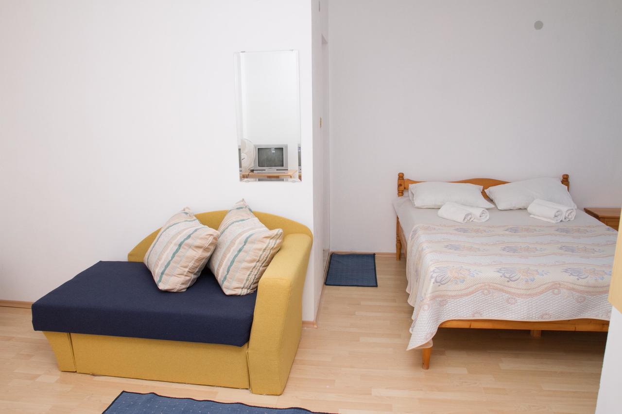 Guest House Sokratovi Obzor Zewnętrze zdjęcie