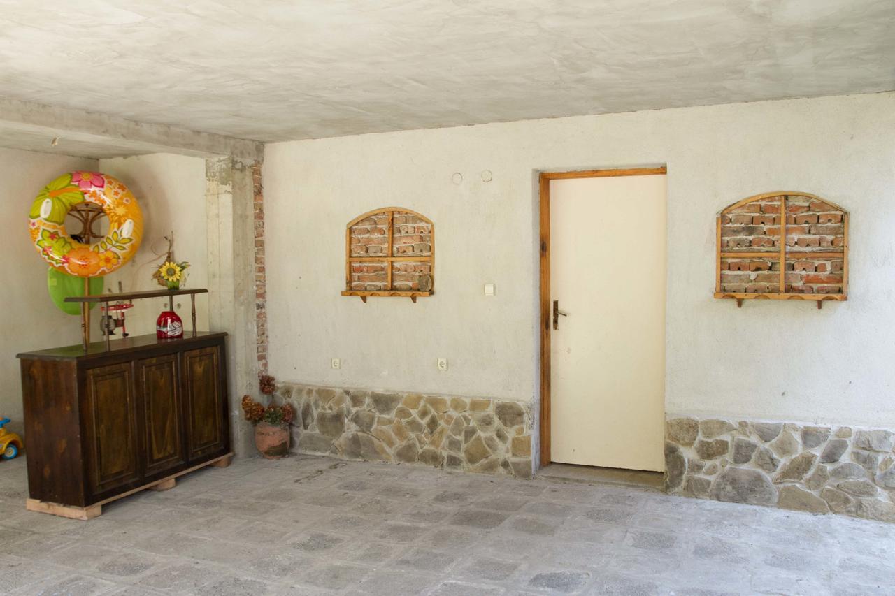 Guest House Sokratovi Obzor Zewnętrze zdjęcie