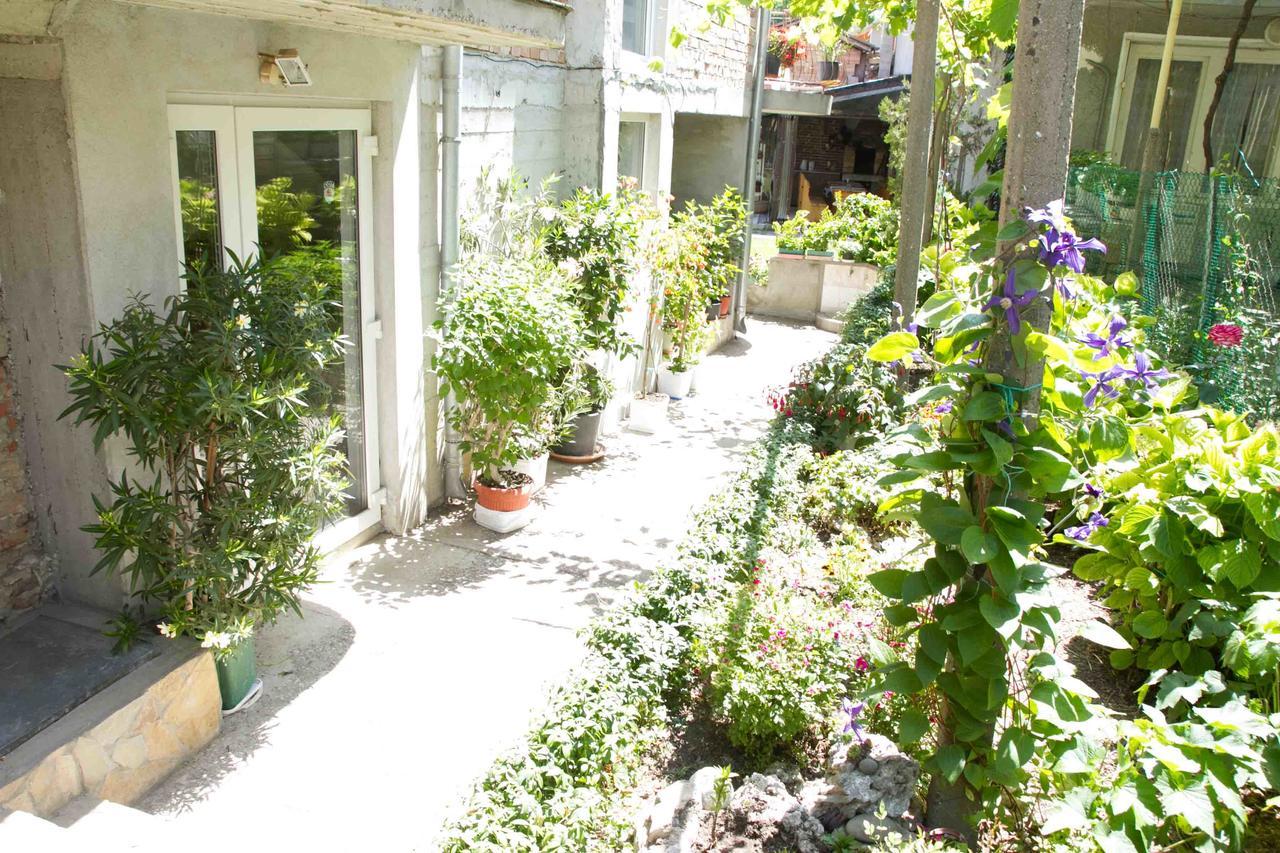 Guest House Sokratovi Obzor Zewnętrze zdjęcie